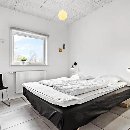 7 Bedroom Beautiful In *