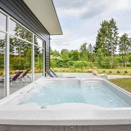 Дом отдыха 7 Bedroom Beautiful In Эбельтофт