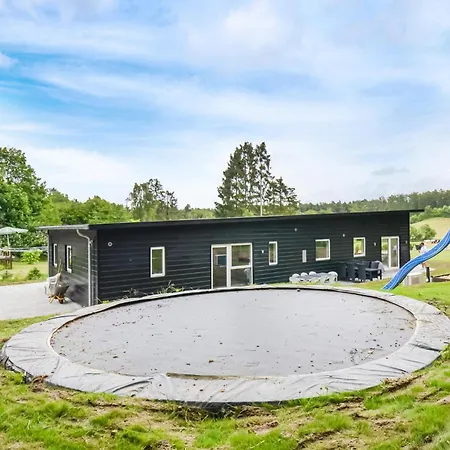 7 Bedroom Beautiful In *